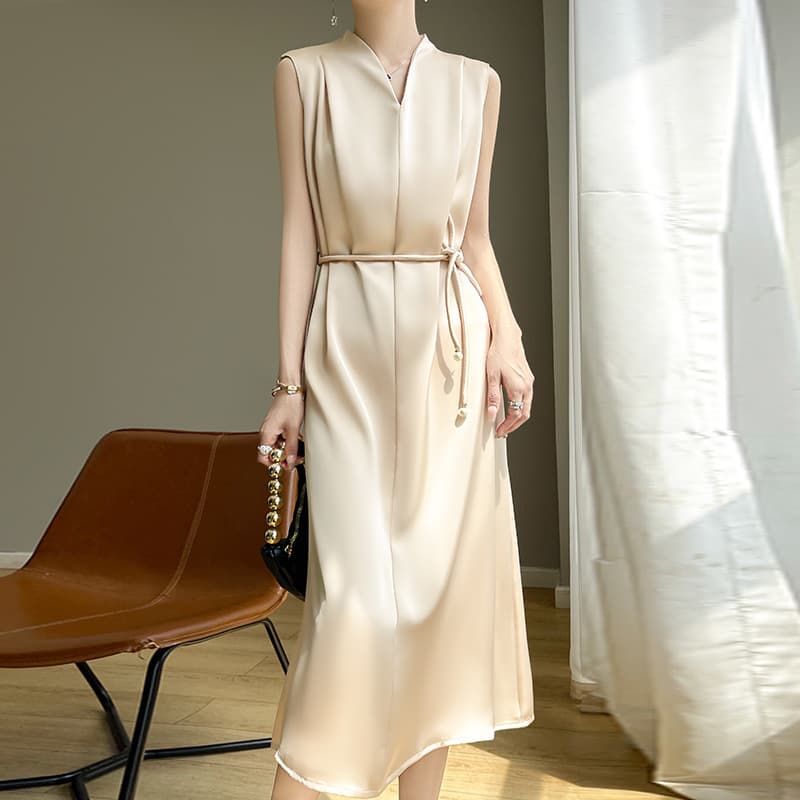 V-neck Midi-length Slim-fit Floral-print Elegant Sleeveless Dress
